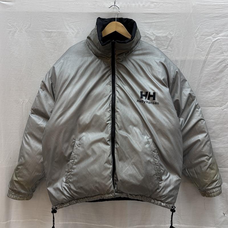 ヘリーハンセン HELLY HANSEN ジャケット、上着 ダウンジャケット リバーシブル ナイロン ダウンジャケット ロゴ 刺繍 プリント M 黒 / ブラック / black X 銀 / シルバー / silver color メンズ USED 古着 中古 50163436