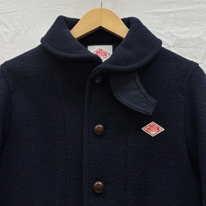 ダントン Danton ジャケット、上着 ジャンパー、ブルゾン 16A-SL-001 JD-8243WOM ウール ショールカラー ジャケット くるみボタン 36 紺 / ネイビー / navy メンズ USED 古着 中古 50163465
