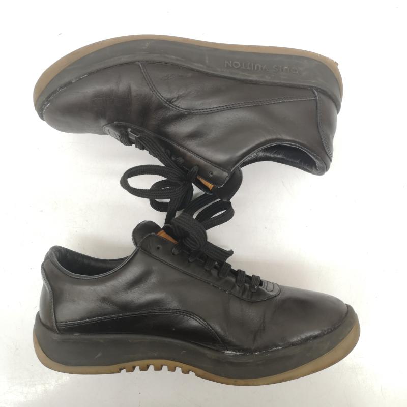 ルイヴィトン LOUIS VUITTON スニーカー スニーカー レザー MA1001 ヌメ革 ロゴパッチ 23.5cm 黒 / ブラック / black レディース USED 古着 中古 50163475