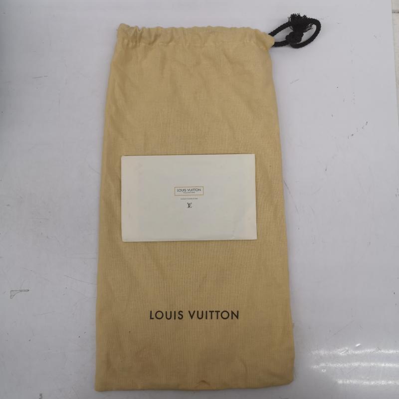 ルイヴィトン LOUIS VUITTON スニーカー スニーカー レザー MA1001 ヌメ革 ロゴパッチ 23.5cm 黒 / ブラック / black レディース USED 古着 中古 50163475