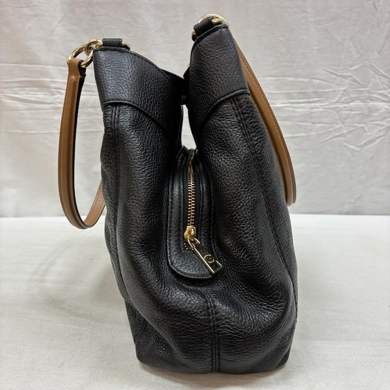コーチ COACH ショルダーバッグ ショルダーバッグ F38987 シボ革 レザー 肩掛け ショルダー バッグ A4収納 ゴールド金具 - レディース USED 古着 中古 50163549
