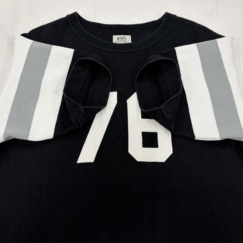 ダブルタップス WTAPS Tシャツ 半袖 Rags McGREGOR コラボ 半袖 フットボールシャツ Tシャツ ワッペン 刺繍 L ロゴ、文字 X 刺繍 黒 / ブラック / black X 白 / ホワイト / white X 灰 / グレー / gray メンズ USED 古着 中古 50163566