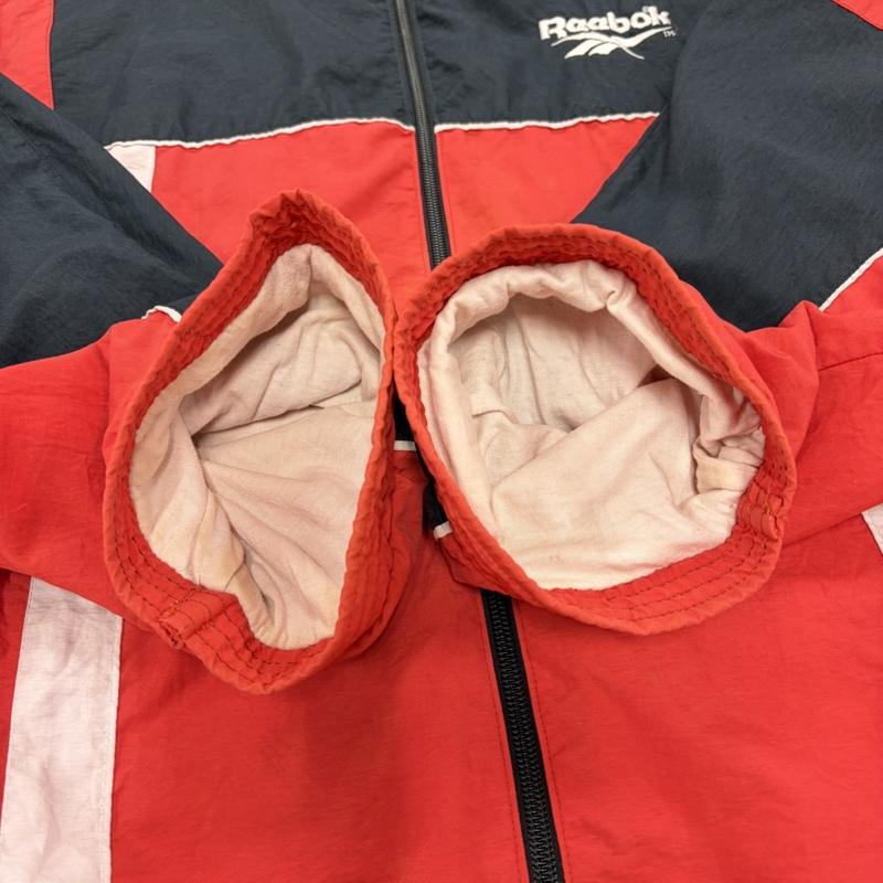 リーボック Reebok ジャケット、上着 ジャンパー、ブルゾン 90s ヴィンテージ ナイロン ジャケット ロゴ 刺繍 ジップアップ ブルゾン L ロゴ、文字 X 刺繍 赤 / レッド / red X 黒 / ブラック / black メンズ USED 古着 中古 50163593