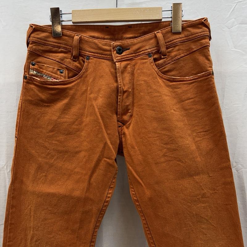 ディーゼル DIESEL パンツ デニム、ジーンズ IAKOP WASH0111D ストレッチ カラーデニム スリム テーパード パンツ 30インチ 橙 / オレンジ / orange メンズ USED 古着 中古 50163620