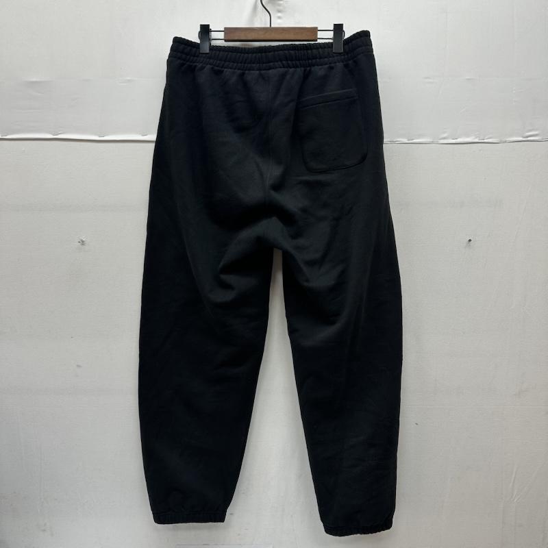 シュプリーム Supreme パンツ ワークパンツ、ペインターパンツ Satin Applique Sweatpant ロゴ スウェット パンツ L 黒 / ブラック / black メンズ USED 古着 中古 50163630