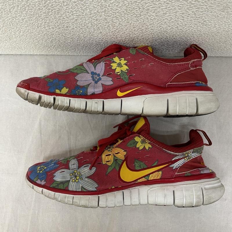 ナイキ NIKE スニーカー スニーカー WMNS FREE5.0 HIBISCUS フリー5.0 ハイビスカス ローカット スニーカー - レディース USED 古着 中古 50163642