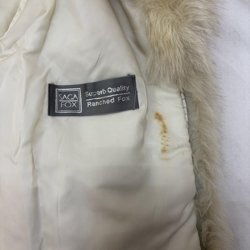 サガフォックス SAGA FOX コート 毛皮、ファー ranched fox white ファーコート ショート丈 13 ボリュームコート リアルファー - 白 / ホワイト / white レディース USED 古着 中古 50163644