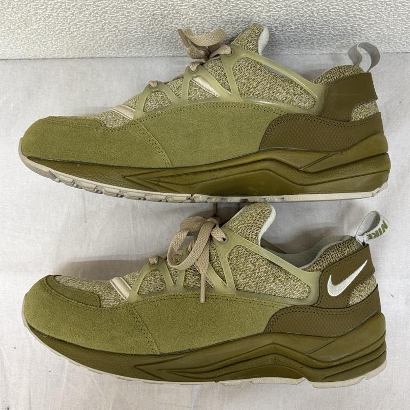 ナイキ NIKE スニーカー スニーカー 306127-300 AIR HUARACHE LIGHT エアハラチライト スニーカー ミリティアグリーン 27.5cm メンズ USED 古着 中古 50163647