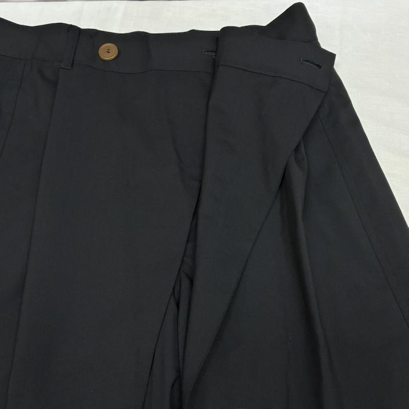 ヴィヴィアンウエストウッドマン Vivienne Westwood MAN パンツ ショートパンツ ラップ レイヤード トラウザース VW-W1-87412 ウール ハーフパンツ 48 メンズ USED 古着 中古 50163659