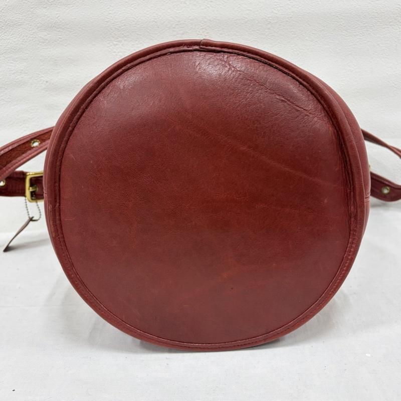 コーチ COACH ショルダーバッグ ショルダーバッグ OLD オールド バケツ型 レザー ショルダーバッグ ロゴ チャーム - 無地 ボルドー / ボルドー / レディース USED 古着 中古 50163674
