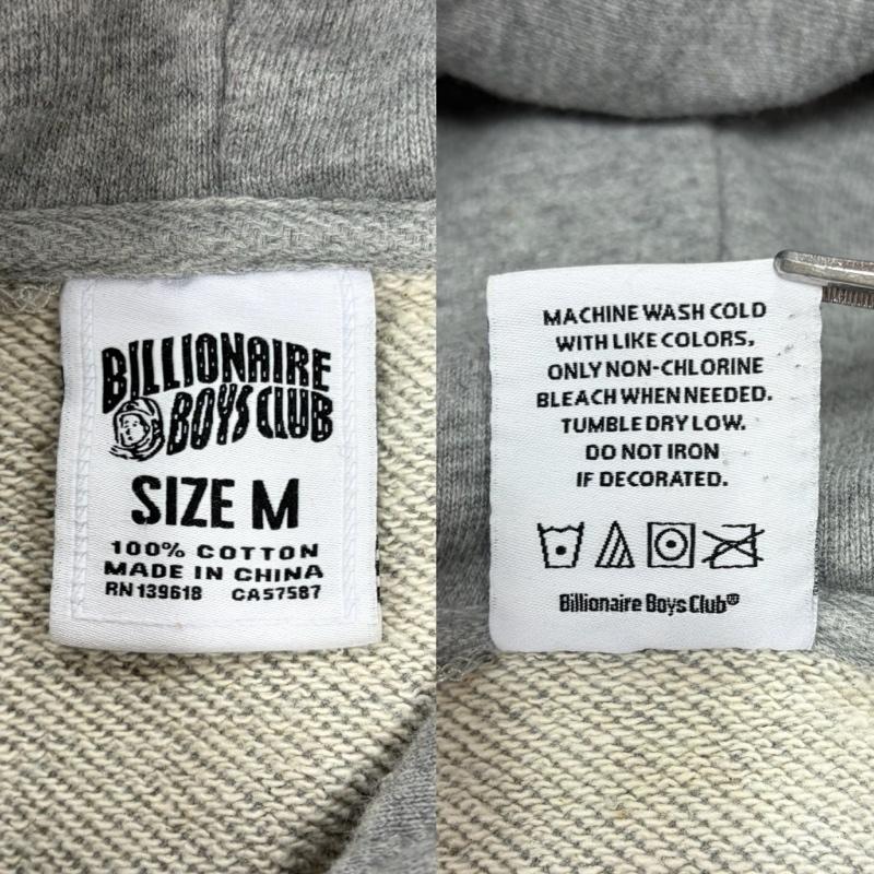 ビリオネア・ボーイズ・クラブ BILLIONAIRE BOYS CLUB パーカー 長袖 スペースカモ アーチロゴ プリント フーディー パーカー スウェット プルオーバー M ロゴ、文字 X プリント 灰 / グレー / gray X カーキ / カーキ / khaki メンズ USED 古着 中古 50163712