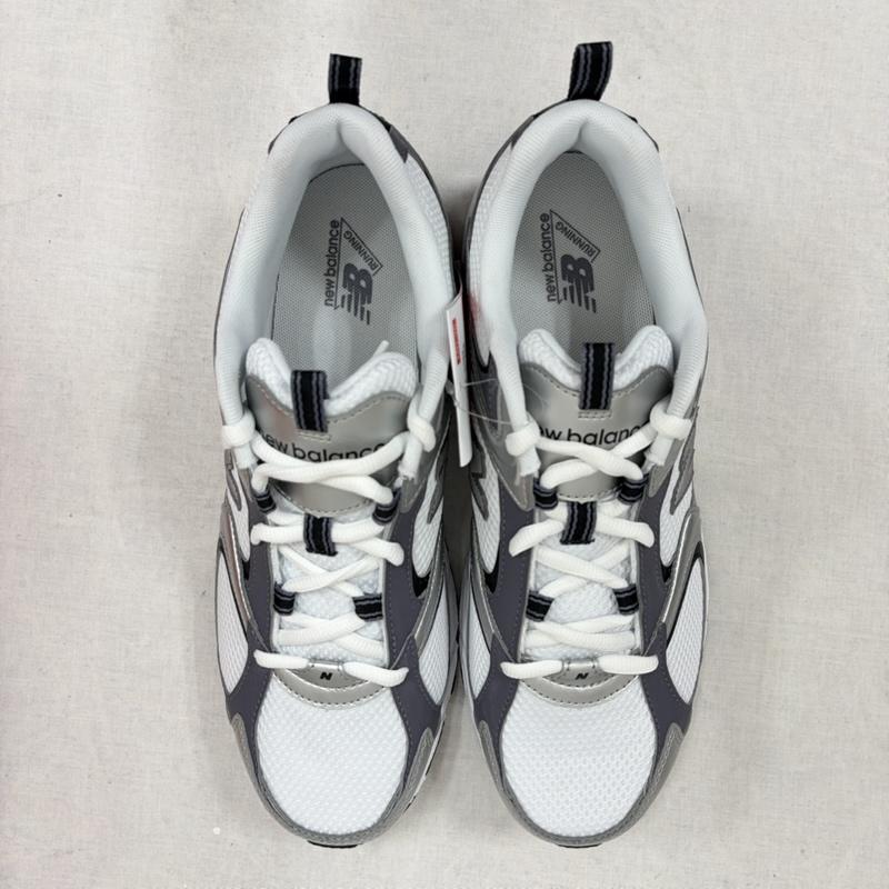 ニューバランス New Balance スニーカー スニーカー U4086LR ローカット スポーツ ランニング シューズ ローカット スニーカー ロゴ メッシュ メタリック 27.0cm ロゴ、文字 白 / ホワイト / white X 灰 / グレー / gray X 銀 / シルバー / silver color メンズ USED 古着 中古 50163738