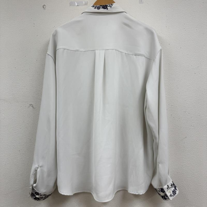 ハレ HARE シャツ、ブラウス 長袖 花柄 刺繍 TOROMI シャツ HA020942AD M 白 / ホワイト / white メンズ USED 古着 中古 50163750