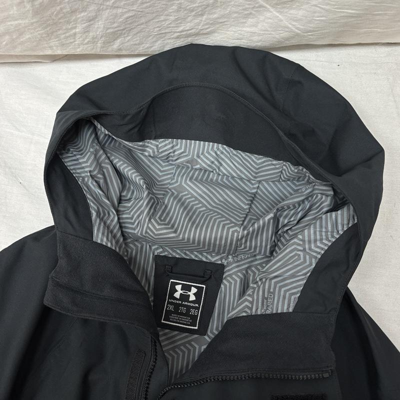 アンダーアーマー UNDER ARMOUR ジャケット、上着 ジャンパー、ブルゾン STORM3 ビッグサイズ ナイロン ジャケット フード付 1280789 XXL 黒 / ブラック / black メンズ USED 古着 中古 50163846