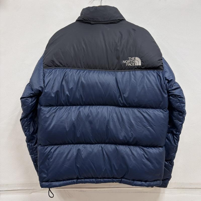 ザノースフェイス THE NORTH FACE ジャケット、上着 ダウンジャケット NUPTSE JACKET ヌプシ ダウン ジャケット 700 ロゴ 刺繍 95 - ロゴ、文字 X 刺繍 紺 / ネイビー / navy X 黒 / ブラック / black X 灰 / グレー / gray メンズ USED 古着 中古 50163884