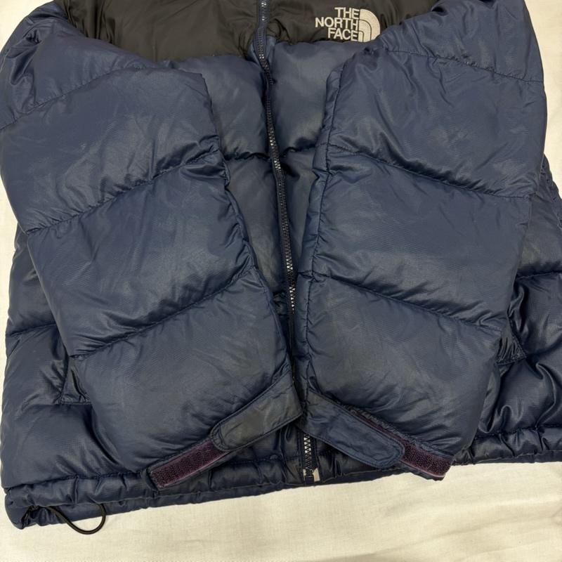 ザノースフェイス THE NORTH FACE ジャケット、上着 ダウンジャケット NUPTSE JACKET ヌプシ ダウン ジャケット 700 ロゴ 刺繍 95 - ロゴ、文字 X 刺繍 紺 / ネイビー / navy X 黒 / ブラック / black X 灰 / グレー / gray メンズ USED 古着 中古 50163884