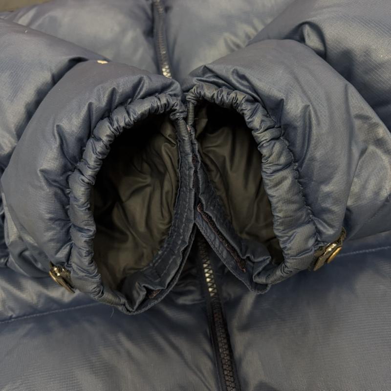 ザノースフェイス THE NORTH FACE ジャケット、上着 ダウンジャケット NUPTSE JACKET ヌプシ ダウン ジャケット 700 ロゴ 刺繍 95 - ロゴ、文字 X 刺繍 紺 / ネイビー / navy X 黒 / ブラック / black X 灰 / グレー / gray メンズ USED 古着 中古 50163884