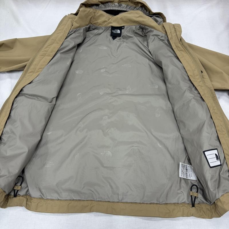 ザノースフェイス THE NORTH FACE ジャケット、上着 ジャンパー、ブルゾン ナイロン ジャケット マウンテンコート ロゴ 刺繍 NPJ61808 防水 キャンプ 130cm ロゴ、文字 X 刺繍 ベージュ / ベージュ / beige X 茶 / ブラウン / brown ガールズ USED 古着 中古 50163887