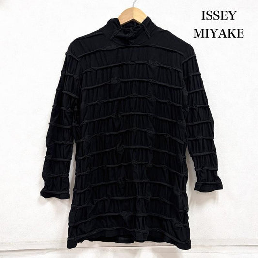 イッセイミヤケ ISSEY MIYAKE カットソー 長袖 HaaT ハート HA71JT128 長袖 立体プリーツ ボーダー ハイネック カットソー 2 無地 黒 / ブラック / black レディース USED 古着 中古 50163974