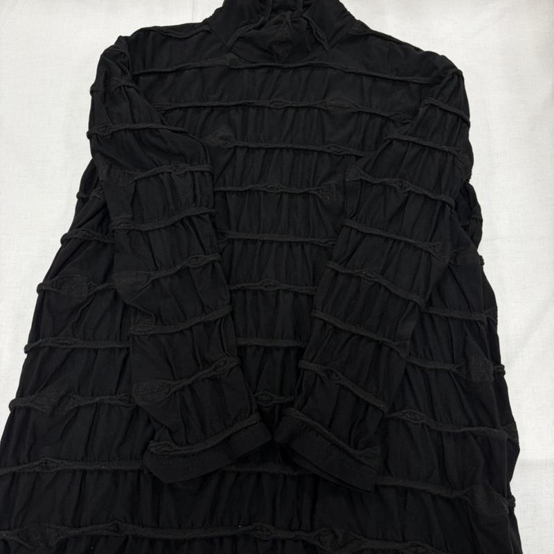 イッセイミヤケ ISSEY MIYAKE カットソー 長袖 HaaT ハート HA71JT128 長袖 立体プリーツ ボーダー ハイネック カットソー 2 無地 黒 / ブラック / black レディース USED 古着 中古 50163974