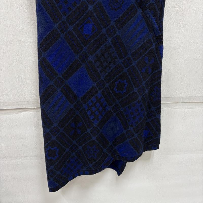 イッセイミヤケ ISSEY MIYAKE ワンピース ロングスカート HaaT 幾何学模様 和柄 ウール ノースリーブ アシンメトリー ワンピース HA63JH246 3 幾何柄 青 / ブルー / blue X 黒 / ブラック / black レディース USED 古着 中古 50163977