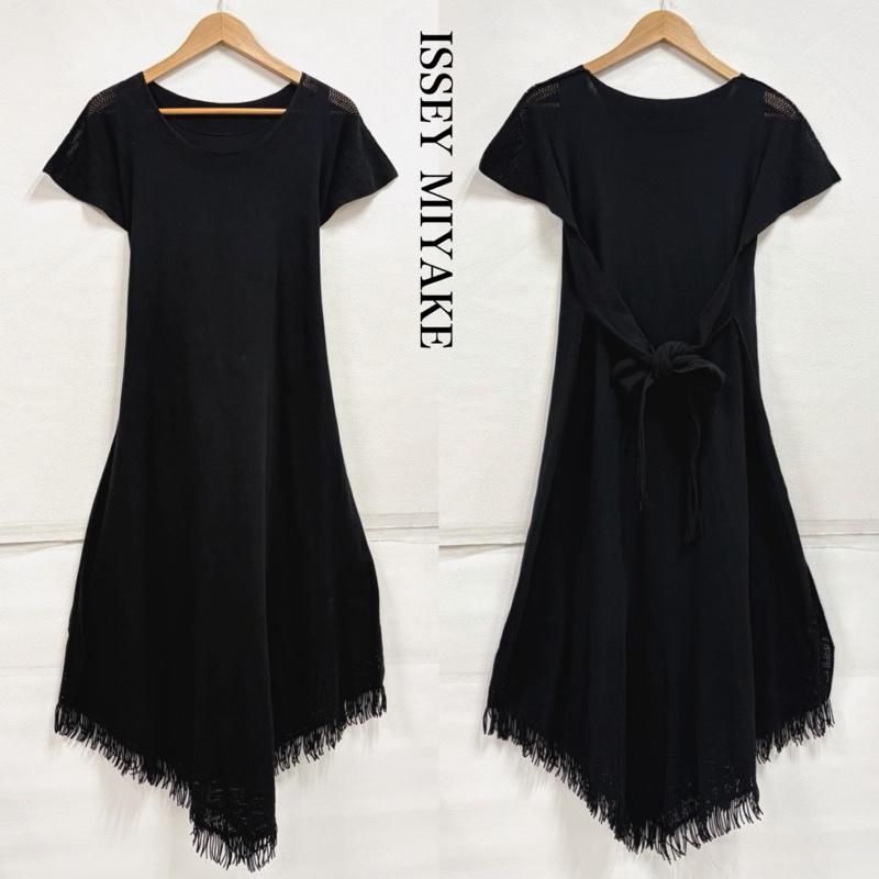 イッセイミヤケ ISSEY MIYAKE ワンピース ロングスカート A-POC 半袖 ノースリーブ フリンジ メッシュ アシンメトリー ワンピース IM11KH061 日本製 2 無地 黒 / ブラック / black レディース USED 古着 中古 50163978