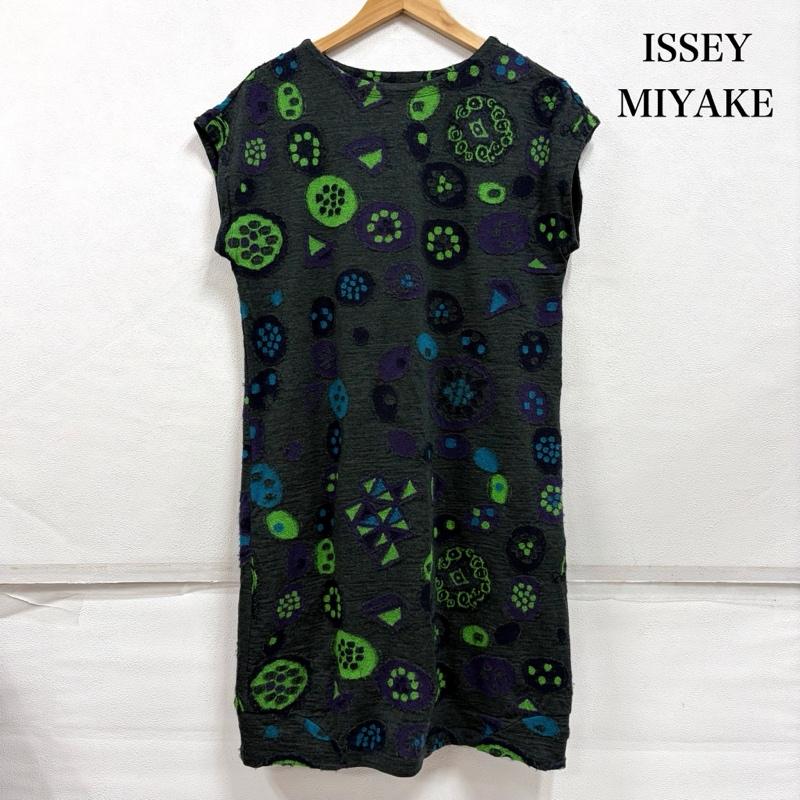 イッセイミヤケ ISSEY MIYAKE ワンピース ひざ丈スカート HaaT ノースリーブ 総柄 ウール ワンピース HA61JT297 日本製 2 総柄 マルチカラー / マルチカラー / multicolor レディース USED 古着 中古 50163982