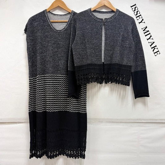 イッセイミヤケ ISSEY MIYAKE ワンピース ロングスカート HaaT ウール カーディガン セット アンサンブル レース ワンピース HA71KO321 HA71KT322 3 ボーダー柄 黒 / ブラック / black X 灰 / グレー / gray X 白 / ホワイト / white レディース USED 古着 中古 50163984