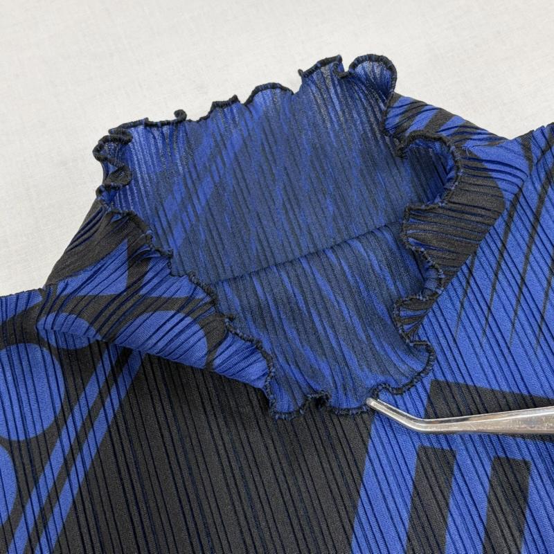プリーツプリーズ PLEATS PLEASE カットソー 長袖 総柄プリント 長袖 ロングスリーブ カットソー ハイネック チュニック ワンピース PP51-FT344 3 プリント 青 / ブルー / blue X 黒 / ブラック / black レディース USED 古着 中古 50163994