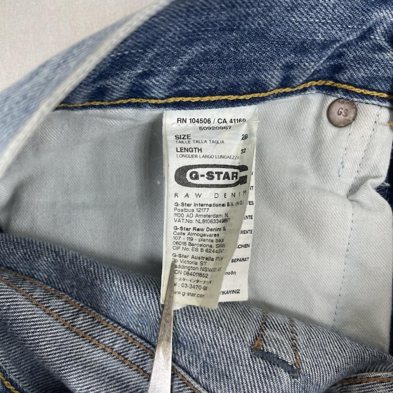 ジースターロゥ G-STAR RAW パンツ デニム、ジーンズ 3301 レザーパッチ ボタンフライ デニム パンツ 28インチ インディゴ / インディゴ / Indigo メンズ USED 古着 中古 50164076