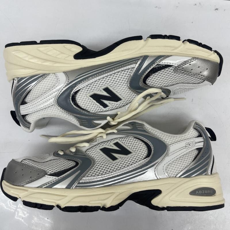 ニューバランス New Balance スニーカー スニーカー u530esa U530 モデル SILVER BLK ESA 27.0cm メンズ USED 古着 中古 50164104