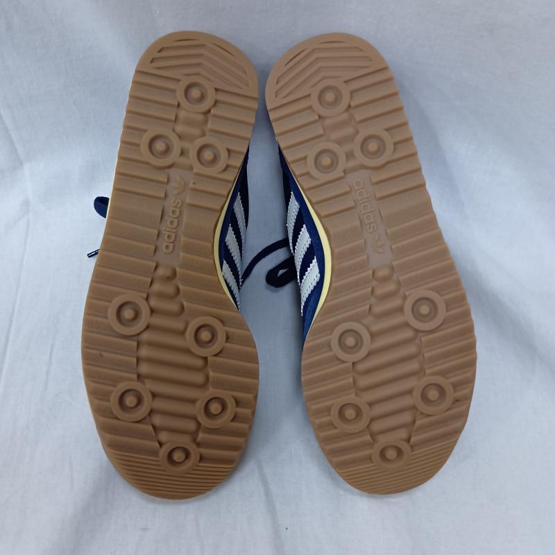 アディダス adidas スニーカー スニーカー SL 72 RS カレッジネイビー SL72シューズ ラバーアウトソール JQ3500 24.5cm 無地 紺 / ネイビー / navy X オフホワイト / オフホワイト / レディース USED 古着 中古 50164137