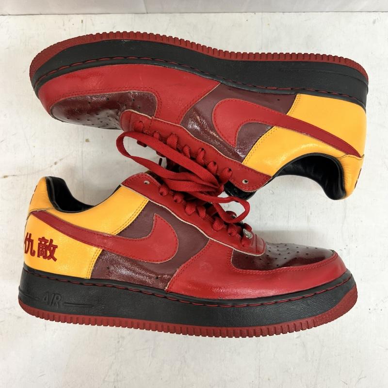 ナイキ NIKE スニーカー スニーカー 2004年 AIR FORCE 1 LEBRON CHAMBER OF FEAR 仇敵 311729-661 28.5cm 赤 / レッド / red メンズ USED 古着 中古 50164138