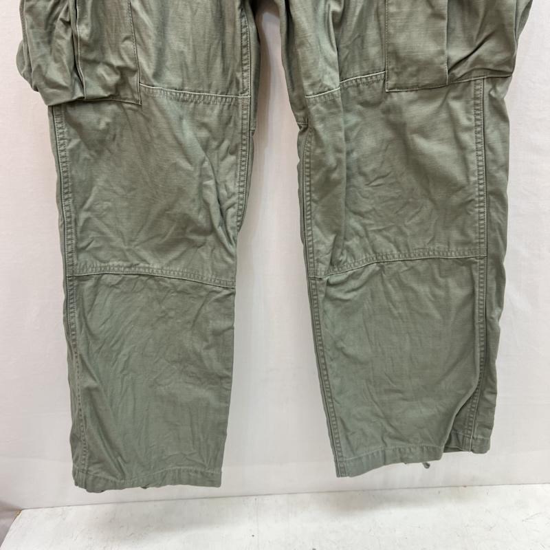 シュプリーム Supreme パンツ ワークパンツ、ペインターパンツ 24SS Cargo Pants カーゴパンツ 30インチ カーキ / カーキ / khaki メンズ USED 古着 中古 50164153