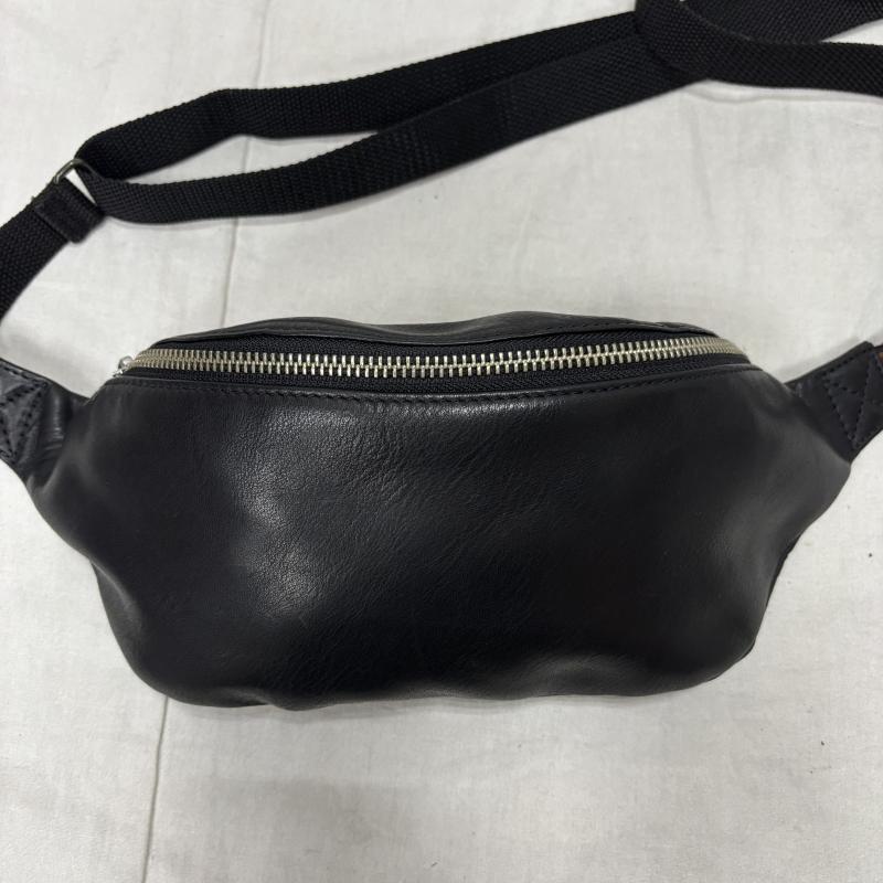 ミスターオリーブ MR.OLIVE ウエストバッグ ウエストバッグ スモールボディバッグ レザー インパーマレザー ブラック ショルダーバッグ 鞄 本革 撥水 - 無地 黒 / ブラック / black メンズ USED 古着 中古 50164166