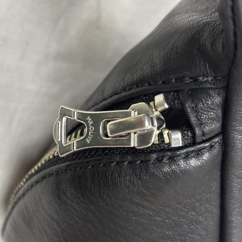 ミスターオリーブ MR.OLIVE ウエストバッグ ウエストバッグ スモールボディバッグ レザー インパーマレザー ブラック ショルダーバッグ 鞄 本革 撥水 - 無地 黒 / ブラック / black メンズ USED 古着 中古 50164166