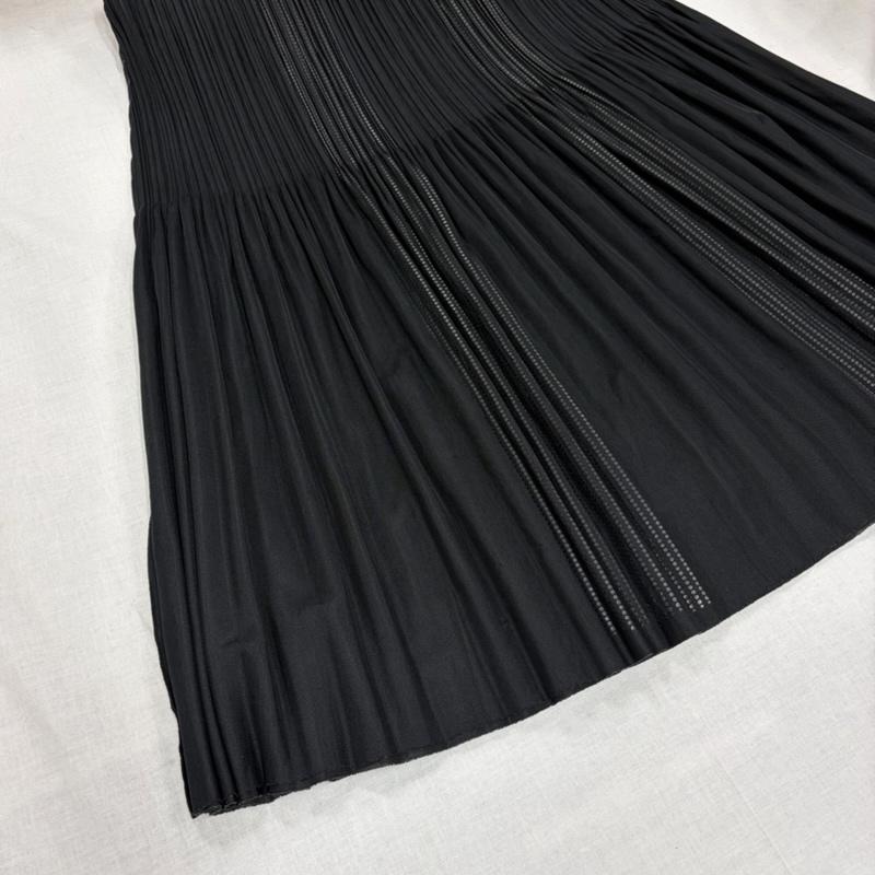 プリーツプリーズ PLEATS PLEASE ワンピース ロングスカート 17SS ISSEY MIYAKE イッセイミヤケ ノースリーブ プリーツ ワンピース PP71-JH676 2 黒 / ブラック / black レディース USED 古着 中古 50164181