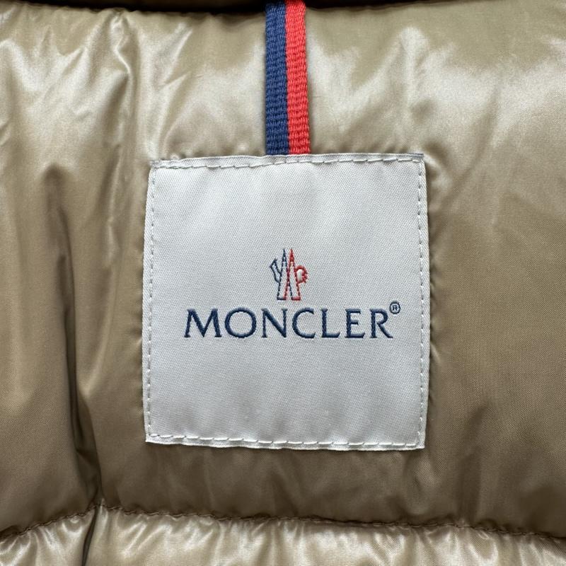 モンクレール MONCLER ジャケット、上着 ダウンジャケット VENISEナイロン ダウン ジャケット 41313/50/68950 1 茶 / ブラウン / brown メンズ USED 古着 中古 50164236