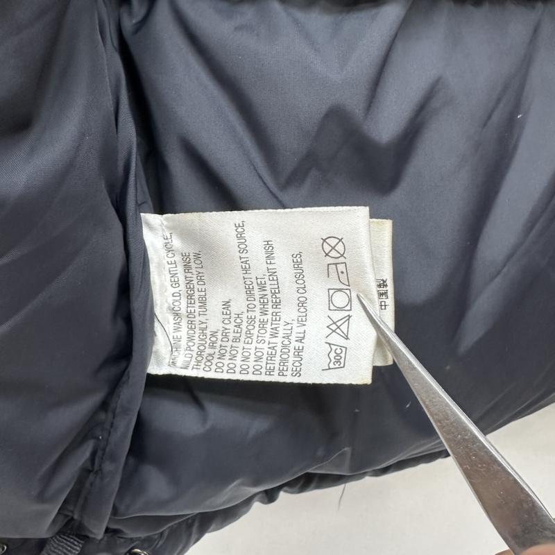 ザノースフェイス THE NORTH FACE ジャケット、上着 ダウンジャケット 90S NUPTSE JACKET ヌプシ ダウン ジャケット 409NP1 M 黒 / ブラック / black メンズ USED 古着 中古 50164245
