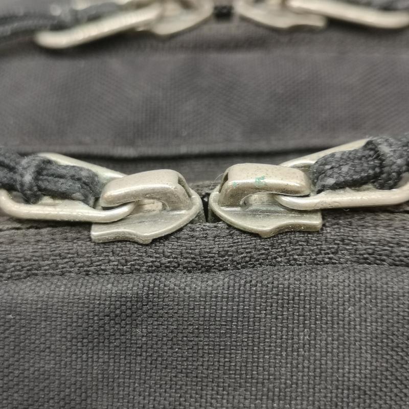 パタゴニア patagonia リュックサック、デイパック リュックサック、デイバッグ REFUGIO 28L レフュジオ デイパック 黒 / ブラック / black メンズ USED 古着 中古 50164288
