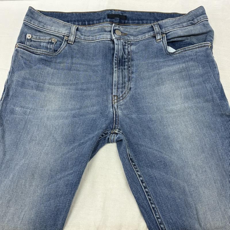 プラダ PRADA パンツ デニム、ジーンズ ストレッチ ストレート デニムパンツ ジッパーフライ ダメージ加工 GEP083 34インチ メンズ USED 古着 中古 50164306