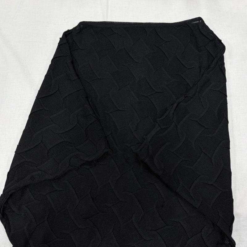 イッセイミヤケ ISSEY MIYAKE カットソー 半袖 エンボス加工 デザイン カットソー 変形 シアー ニット チュニック IM23KN015 日本製 2 無地 黒 / ブラック / black レディース USED 古着 中古 50164316