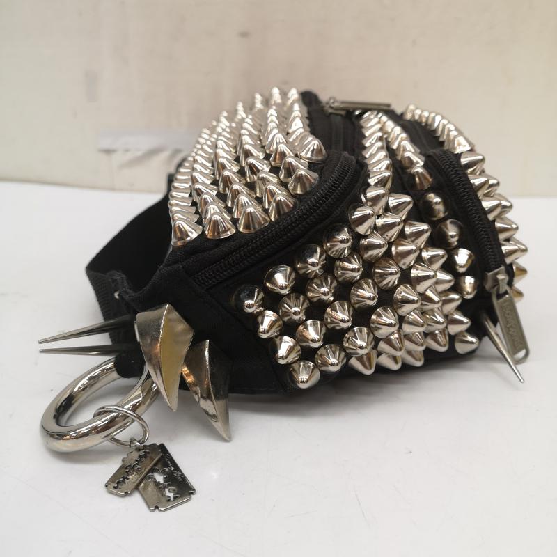 リメイクフルギ リメイク古着 ウエストバッグ ウエストバッグ ラッキー大吉 MARUEM リメイク ハンドメイド スタッズ ウエスト バッグ 黒 / ブラック / black メンズ USED 古着 中古 50164319
