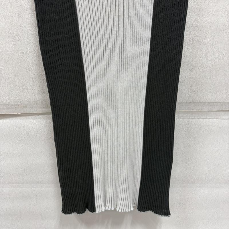 イッセイミヤケ ISSEY MIYAKE ワンピース ロングスカート 半袖 プリーツ デザイン ロング ワンピース IM52KH502 日本製 2 白 / ホワイト / white X 黒 / ブラック / black X 灰 / グレー / gray レディース USED 古着 中古 50164330