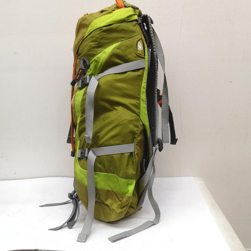 ザノースフェイス THE NORTH FACE リュックサック、デイパック リュックサック、デイバッグ Spire32 ベトナム製 バックパック 中型 クライミング パック. 薄緑 / ライトグリーン / メンズ USED 古着 中古 50164334