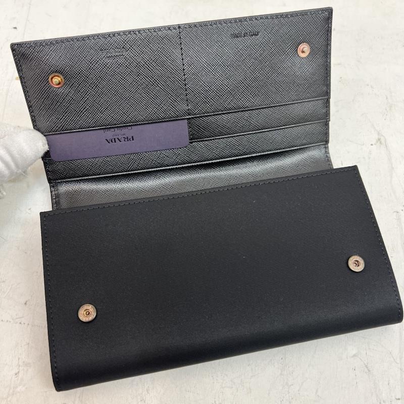 プラダ PRADA 財布 長財布 ナイロン レザー 三角プレート 長財布 1M0608 シリアルナンバーあり - 黒 / ブラック / black レディース USED 古着 中古 50164343