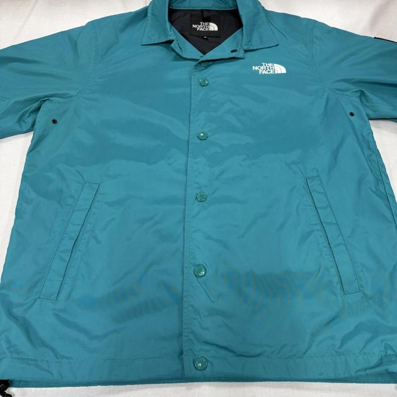 ザノースフェイス THE NORTH FACE ジャケット、上着 ジャンパー、ブルゾン NP22030 コーチジャケット ナイロン ロゴ プリント ワッペン ブルゾン S ロゴ、文字 X プリント X 刺繍 水色 / ライトブルー / X 黒 / ブラック / black X 白 / ホワイト / white メンズ USED 古着 中古 50164385