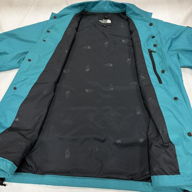 ザノースフェイス THE NORTH FACE ジャケット、上着 ジャンパー、ブルゾン NP22030 コーチジャケット ナイロン ロゴ プリント ワッペン ブルゾン S ロゴ、文字 X プリント X 刺繍 水色 / ライトブルー / X 黒 / ブラック / black X 白 / ホワイト / white メンズ USED 古着 中古 50164385