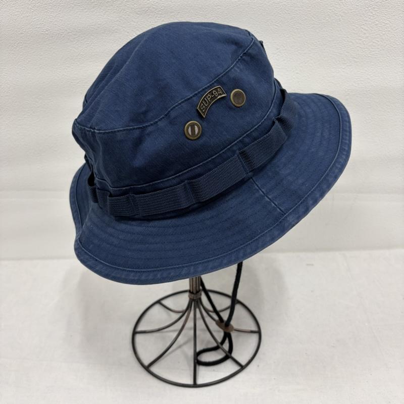 シュプリーム Supreme 帽子 ハット Military Boonie ミリタリー ブーニー サファリハット BOX ロゴ アウトドア メタルピン ジャングル - ロゴ、文字 X 刺繍 紺 / ネイビー / navy X 白 / ホワイト / white メンズ USED 古着 中古 50164397