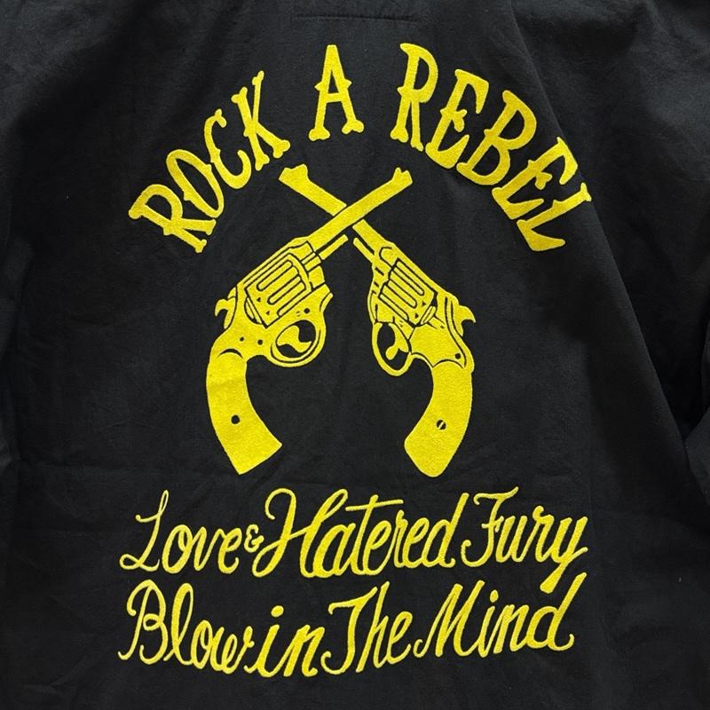 古着 USED シャツ、ブラウス 半袖 VACATION ROCK A REBEL 二丁拳銃 フェルトプリント イタリアンカラー 半袖 シャツ - 黒 / ブラック / black X 青 / ブルー / blue メンズ USED 古着 中古 50164427